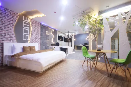 Yeongcheon Some Self Check-in Motel Отели рядом с достопримечательностью «Auno Feliz Glamping»