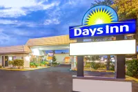 Days Inn by Wyndham St. Petersburg Central Hotels in Gulfport