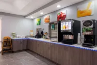 Quality Inn Near Casinos and Convention Center - sarapan