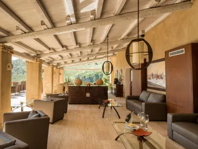 Araja Villa & Suite Hotel a Macari