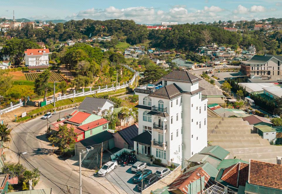 hotel overview picture