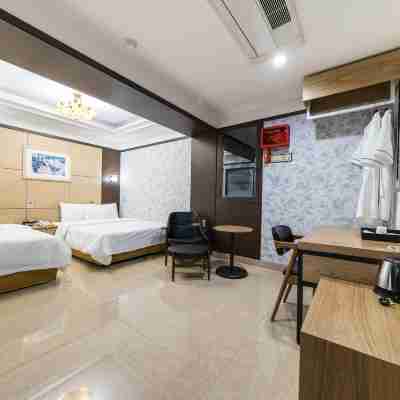 센트럴 투어리스트 호텔 Rooms