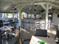 尼古拉斯別墅公寓式飯店 - 早餐