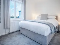 Vista Suite - 3 Bed Apartment - Ocean Breeze Hotels in Port Eynon