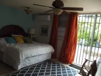 Beautiful Home at the Hill with Private Pool Các khách sạn ở Ceiba