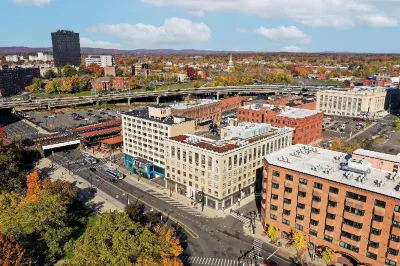 The Capitol Hotel Hotels near University of Hartford