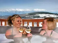 North Star Lodge & Resort - Hot Tub
