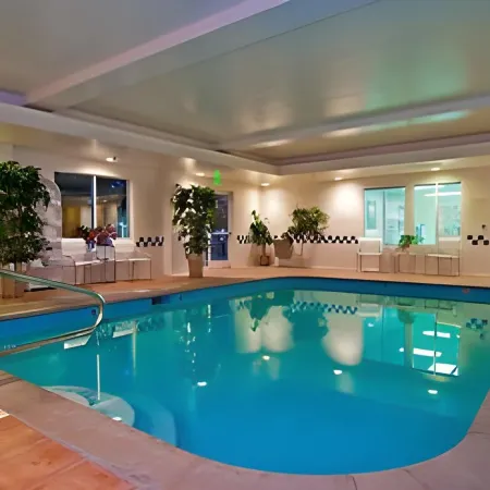 Fairfield Inn & Suites Mobile