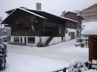 Chalet la Griotte Hotels in Ollon