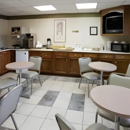 Americas Best Value Inn Manchester