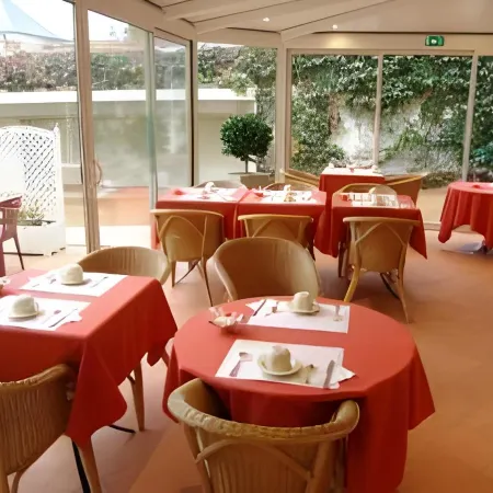 Logis Hôtel le Vert Galant