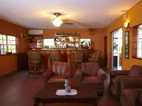 Black Orchid Resort - bar