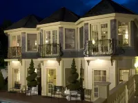 Brass Key Guesthouse Adults Only