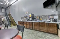 Super 8 by Wyndham Grand Prairie North - breakfast