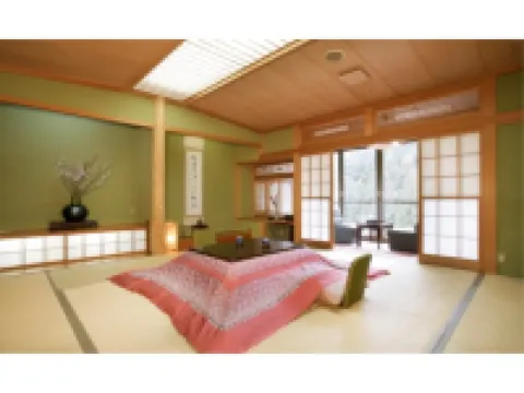 白久温泉 谷津川館