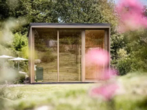 隆格霍夫阿西茲酒店 阿皮亞諾蘇拉斯特拉達德爾維諾酒店