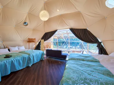 Glamping Resort Glanso X Nagasaki Aguri No OKA Kogen Hotel Hotel in zona Nagasaki University of Foreign Studies