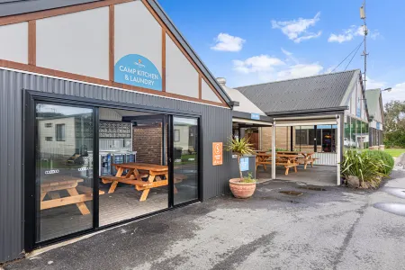 Discovery Parks - Warrnambool Отели в г. Уоррнамбул