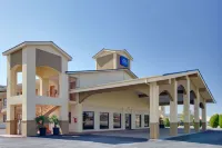 Baymont by Wyndham Mandan Bismarck Area Hotels in Mandan
