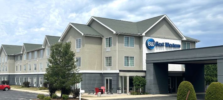 Best Western Erie Inn  Suites Hotels in Summit Township