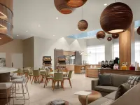Element Charlotte Uptown Hotels near Sycamore Brewing