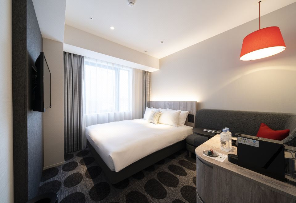 호텔 잘 시티 토야마의 현대적인 객실 인테리어