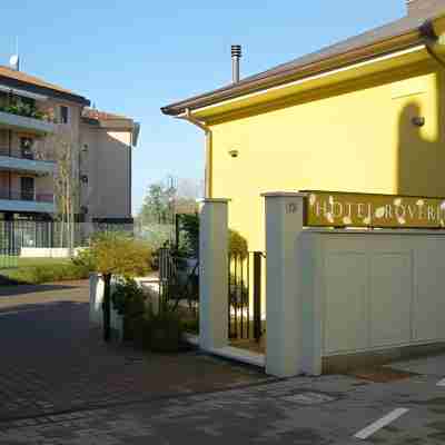 Hotel Rovere Hotel Exterior