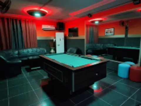 Deluxe Twin Beds in Royal Blue Guest House and Bar Lome 海灣省住宿飯店