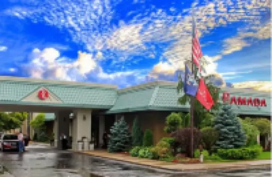 Ramada by Wyndham Alpena Hotel & Conference Center Hôtels à : 