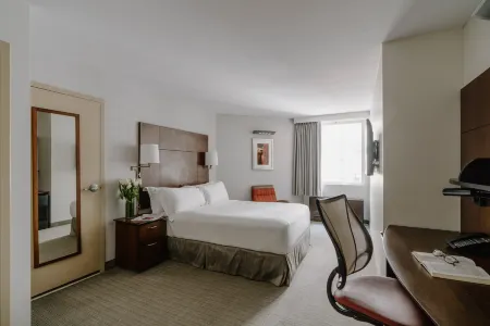 Club Quarters Hotel in San Francisco Отели рядом с достопримечательностью «Tin How Temple»