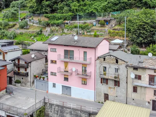 Santa Croce View Apartment Hotels in Civo