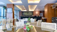 Pyrenees Malioboro Hotel - 2 Yıldız
