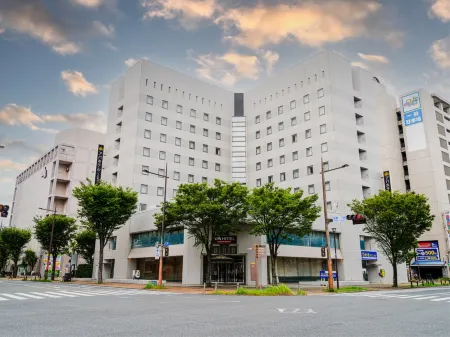 APA Hotel Kokura Ekimae Отели рядом с достопримечательностью «Kyu Moji Mitsui Club»