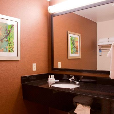 2 Queen Beds Room Fairfield Inn & Suites Bedford Promo Code