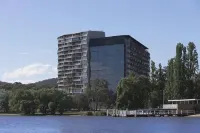 Nishi Apartments Eco Living by Ovolo Hotel di Canberra