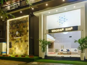 Royal Ace Boutique Hotel