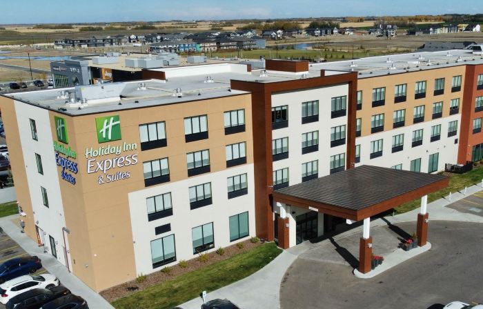 Holiday Inn Express & Suites EDMONTON N - ST. ALBERT by IHG