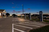 Quality Inn - parking