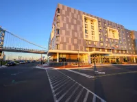 費城卡姆登濱水區希爾頓花園酒店 鄰近俄勒冈州的酒店
