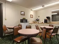 Wake Inn - Motels