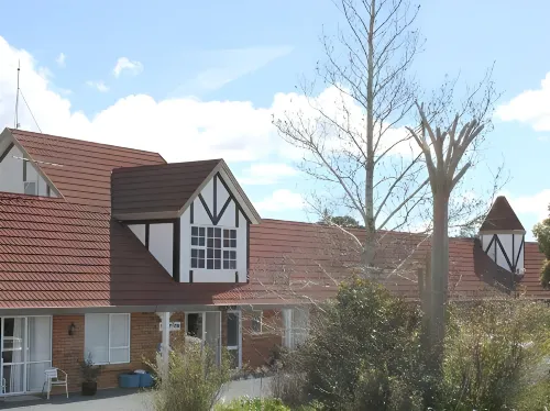 Castle Court Motel Hotels in Warkworth