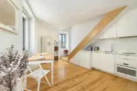 Belem Design 15 by Homing Hotels in Belem