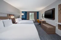 Holiday Inn Express & Suites I-26 & US 29 AT WESTGATE MALL by IHG - Parkplatz