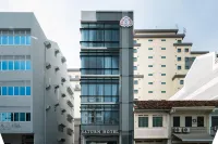 Saturn Hotel