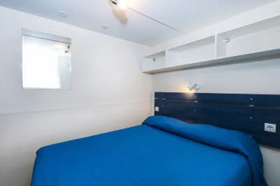 The charming Mare Pineta Mobile home 4 persons
