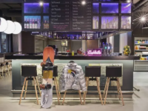 Moxy Lausanne City Hotéis em Lausanne