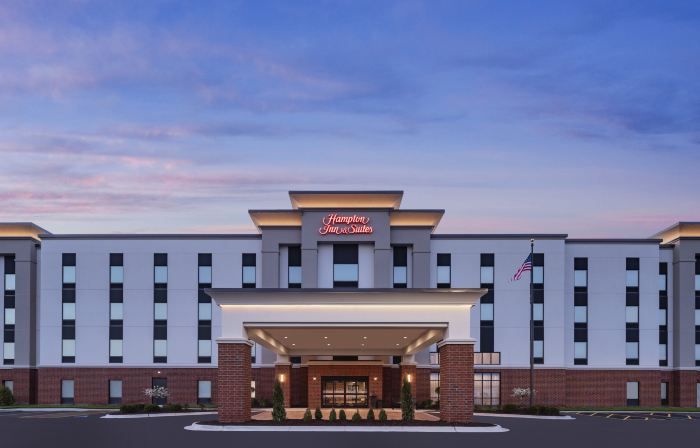 Hampton Inn & Suites Bridgeview Chicago