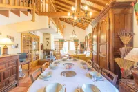 Enormous well-equipped chalet for up to 14 people