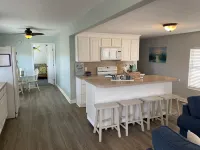 OCEANSIDE BEACH HOUSE-3 BED/2 BATH. GOLF-CART INCLUDED, 100 YARDS FROM BEACH