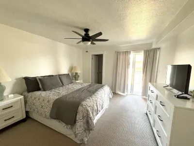 Comfortable 2 BD/2 BA Condo in Sports Village - Updated!